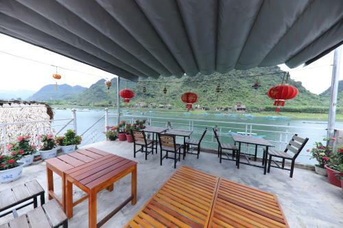 Hostal Song Que Homestay