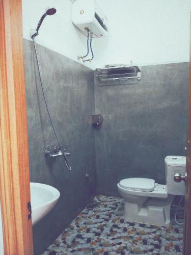 Hotel Loren Homestay