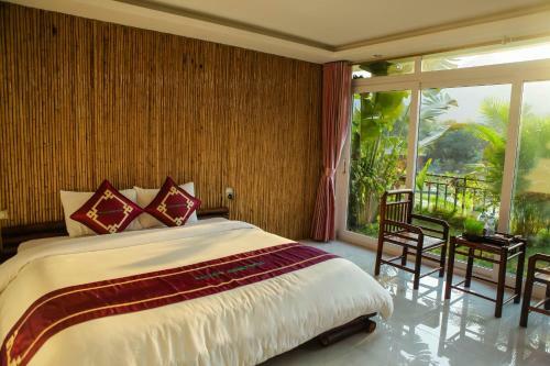 Mai Chau Sunset Boutique Hotel