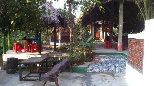 Hong Thai Homestay