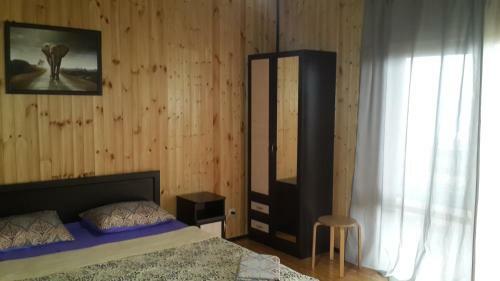 Hostal Black-house