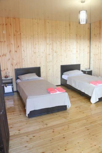 Hostal Black-house