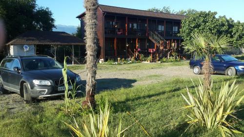 Hostal Black-house
