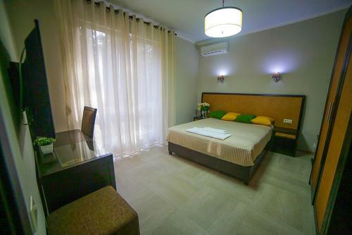 Hotel Pitsunda Cat
