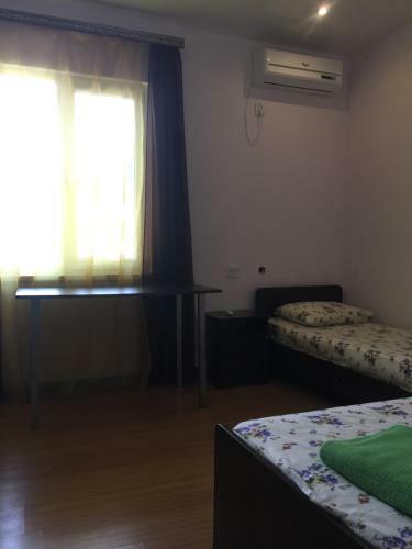 Hostal Guest House On Gagarina 10