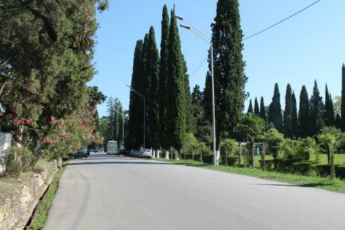 Hostal Riviera Guest House