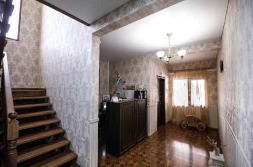 Hostal Riviera Guest House