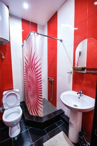 Hostal Riviera Guest House