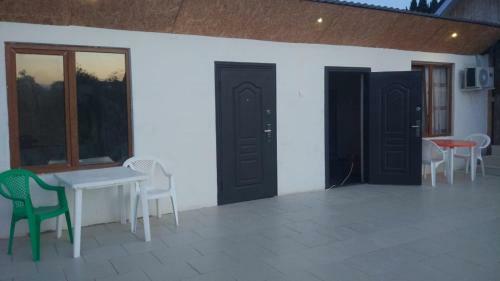 Hostal Sukhum Guest House