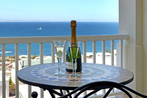 Jane's Simonstown 3 Bedroom Luxury Home
