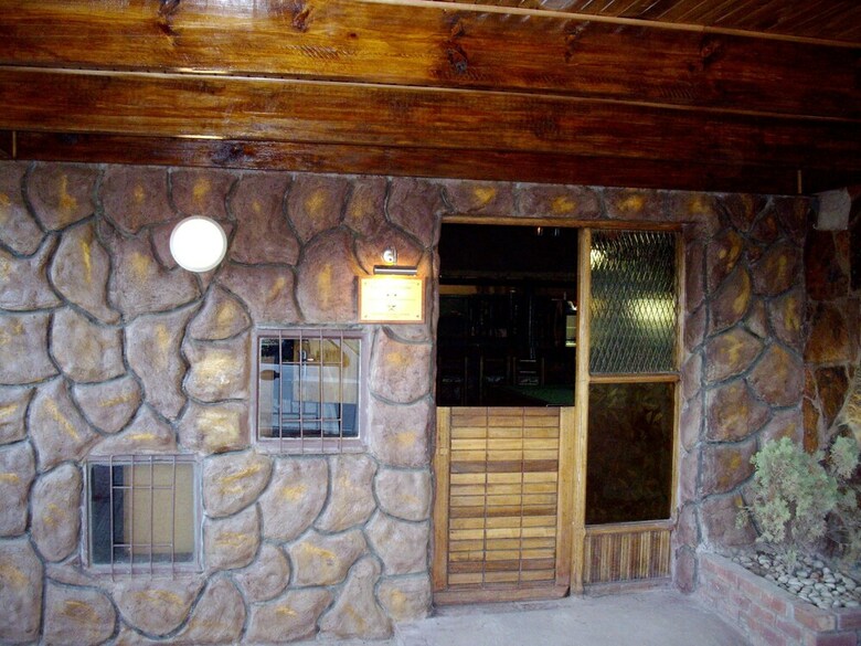 Hostal Elephant Rock Inn