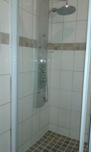 Hostal Laphola Guesthouse