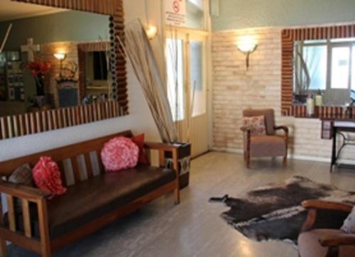 The Porterville Hotel