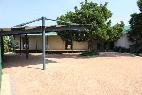 Zimbi Lodge