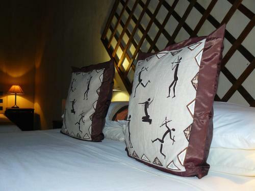 Klawer Hotel & Margo's Restaurant