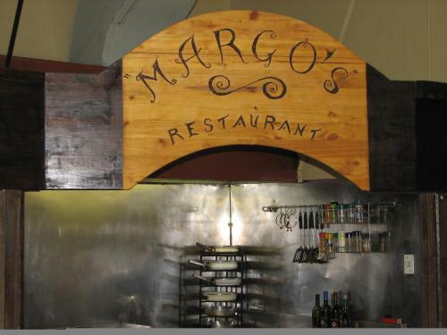 Klawer Hotel & Margo's Restaurant