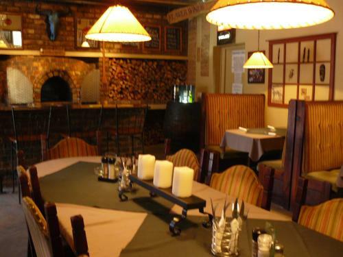 Klawer Hotel & Margo's Restaurant