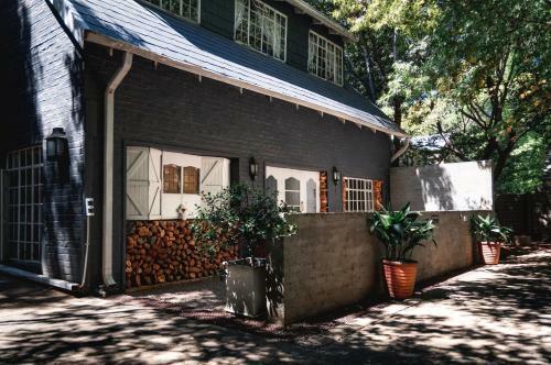 Hostal Ducks Country House