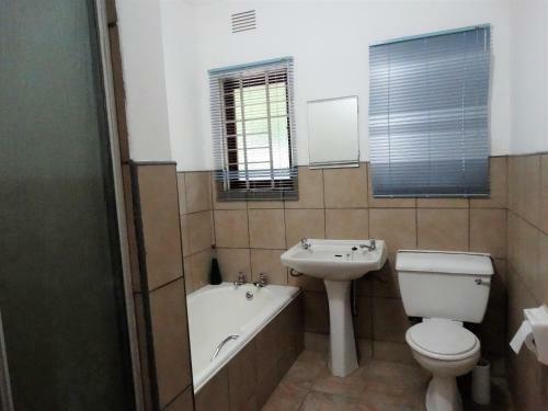 Links Holiday Home