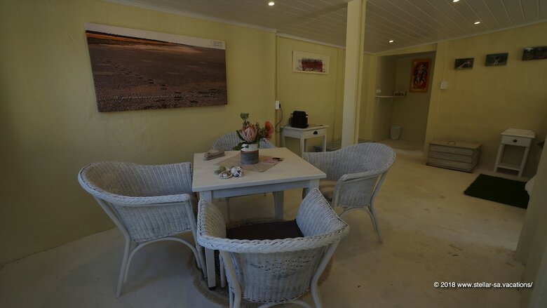 Bed & Breakfast Stellar Overberg Travellers Lodge