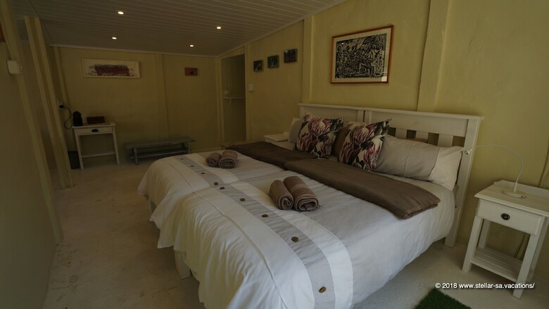 Bed & Breakfast Stellar Overberg Travellers Lodge