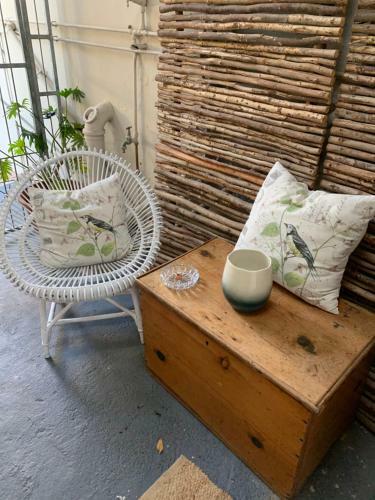 Hostal Glenelg Road Guesthouse