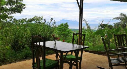 Tierra Madre Eco Lodge