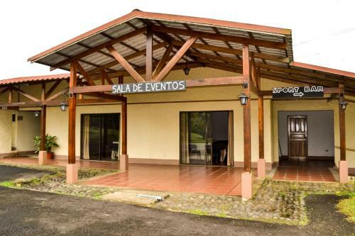 Hotel Termales Del Bosque