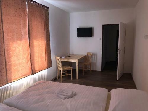 Hostal Restarace A Penzion Hv?zda
