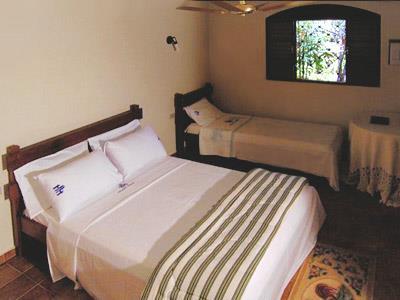 Hotel Holiday House