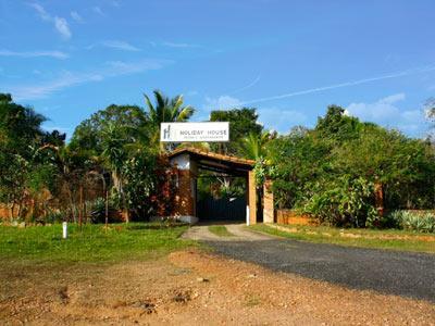 Hotel Holiday House
