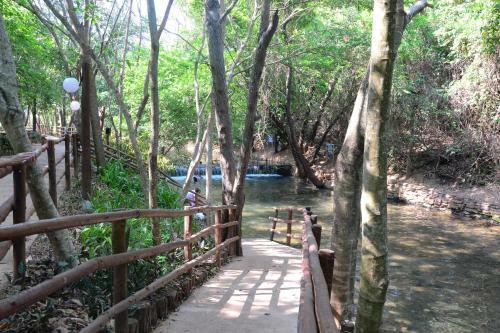 Apartamentos No Rio Quente