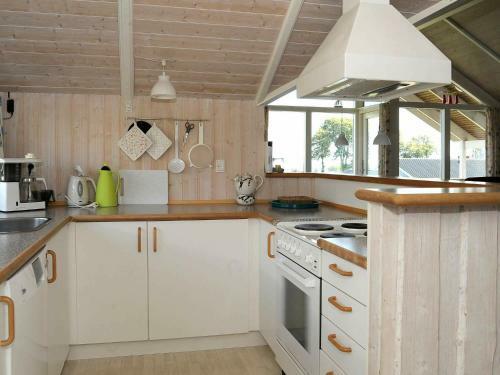 Three-bedroom Holiday Home In Sj�lund 2