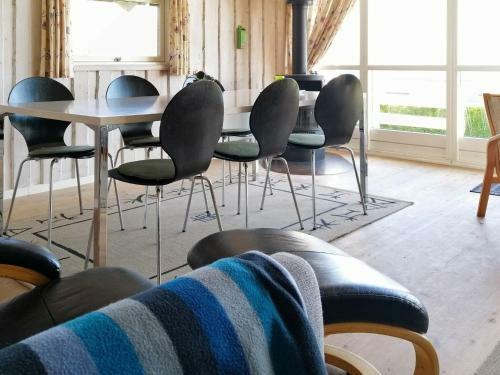 Three-bedroom Holiday Home In Sj�lund 2