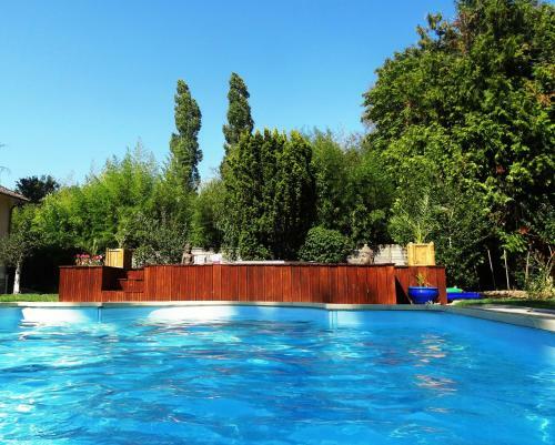 Bed & Breakfast Villa La Clef Des Champs