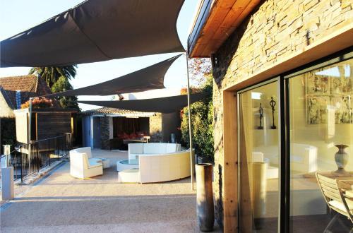 Villa Hilltop Hideaway
