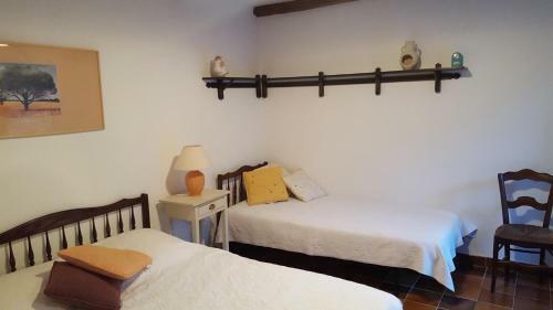 Le Raynald�s