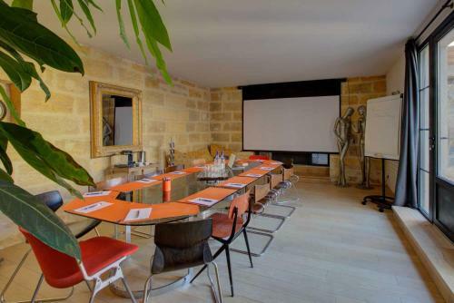 Bed & Breakfast Chateau Du Palanquey & Spa