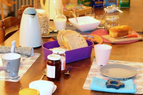 Bed & Breakfast Le Cairn Chambres & Table D'h�tes