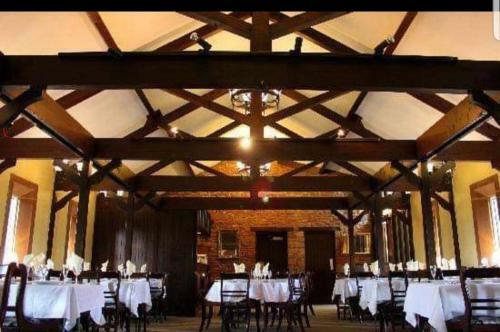Posada The Metal Bridge Inn