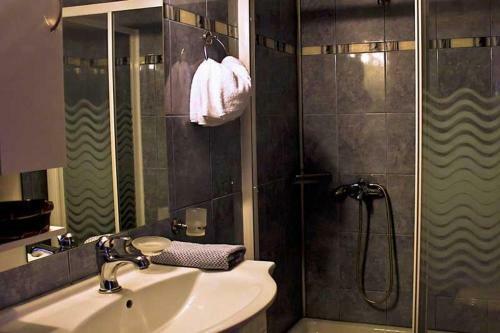 Hostal Entheon Rooms