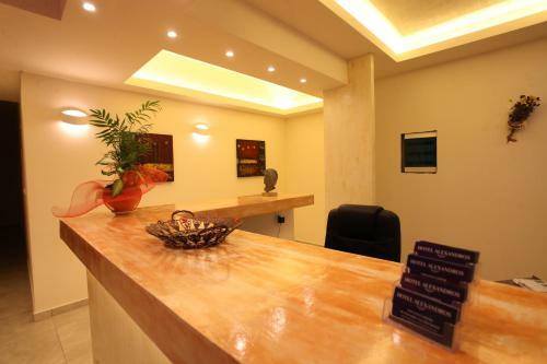 Hotel Alexandros