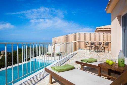 Magganos Sunset Villas