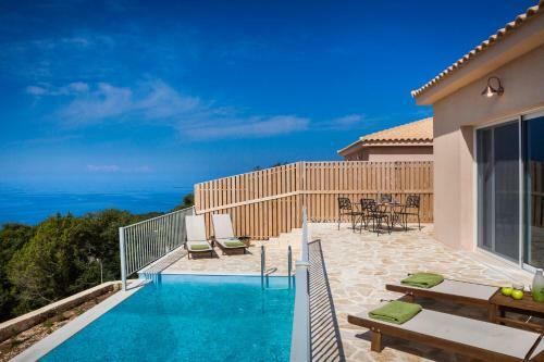 Magganos Sunset Villas