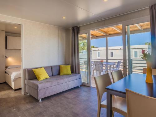 Mobile Home Lopari Ls