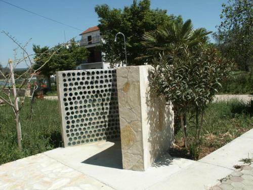 Hostal Triple Room Mrljane 327a