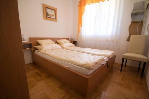 Alma Apartment