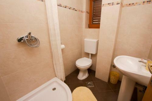 Hostal Apartments Elia