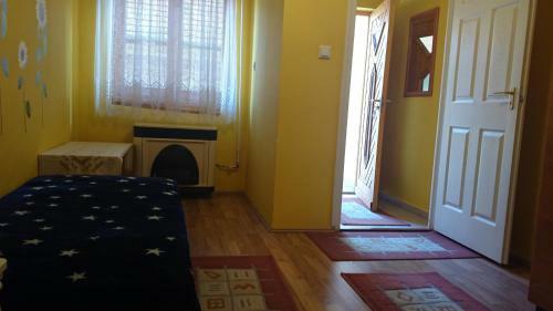 Hostal Postakocsi Fogad� Kisgy?r