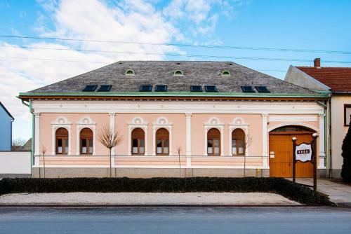 Bed & Breakfast Kn�b Panzi�